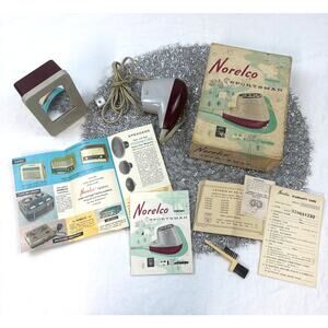 Vintage 1950's Men's Norelco Sportsman Travel Shaver w /Box Manual Vanity Decor
